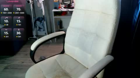 Milana   welcome to my world  online show from September 19, 6:28 am