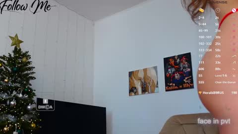 Snapshot of _sweetcams_ chatting on March 4, 5:53 am Dasha  online show from March 4, 5:53 am