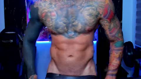 ThadeoWolf online show from April 11, 3:11 am