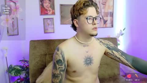 _tyleer_ online show from September 19, 6:22 pm