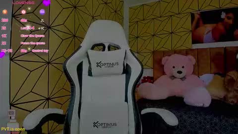 vane online show from February 11, 9:07 pm