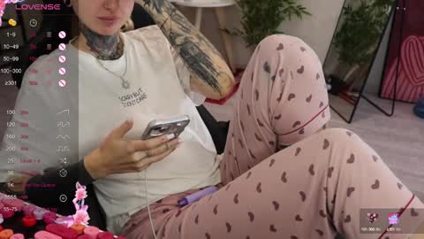 Alis online show from September 28, 9:29 am