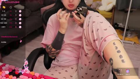 Alis online show from February 9, 8:29 am