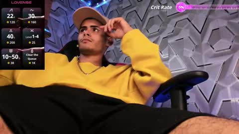  white fox  online show from November 17, 12:46 am