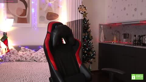 Kristina online show from December 18, 1:34 pm