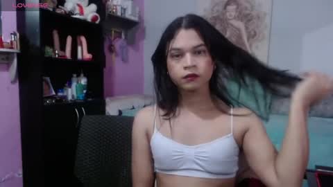 _william_evans_ online show from May 21, 8:26 pm