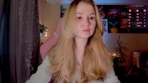 Enni online show from September 17, 6:39 am