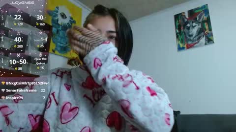 Snapshot of _zoebakers chatting on February 25, 1:10 pm Zoe online show from February 25, 1:10 pm