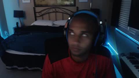 a4orce online show from November 16, 10:45 pm