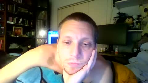 A Bored Dragon online show from September 24, 10:55 am