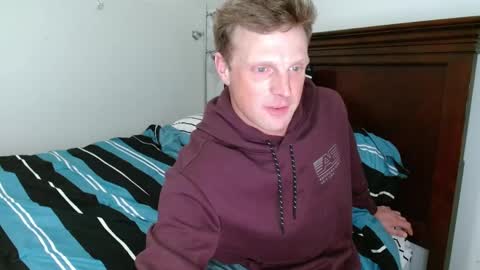 a_spyder online show from April 30, 2:38 am