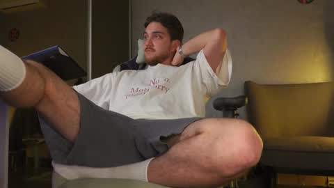 Alex online show from October 31, 9:04 pm