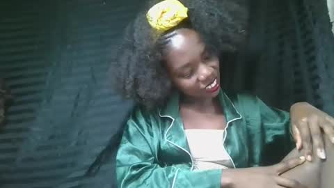 aangevelo online show from December 19, 6:58 pm