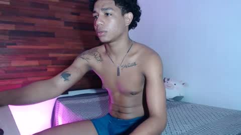 aarom online show from March 29, 10:00 pm