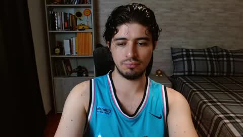 Aaron online show from May 8, 9:09 pm
