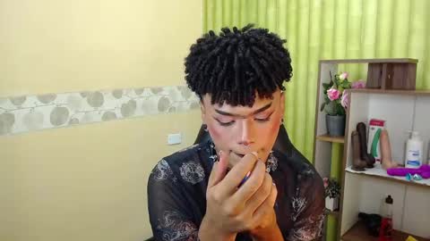 im NiallDun online show from March 1, 8:02 am