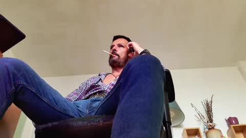 Aaron online show from June 2, 7:43 am