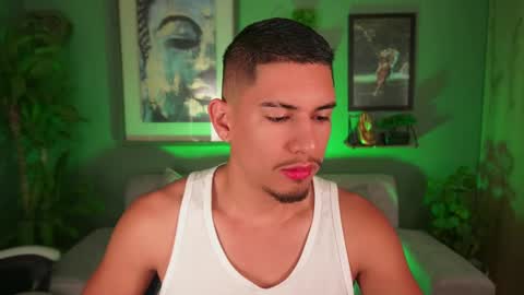 AARON  online show from March 11, 10:18 am