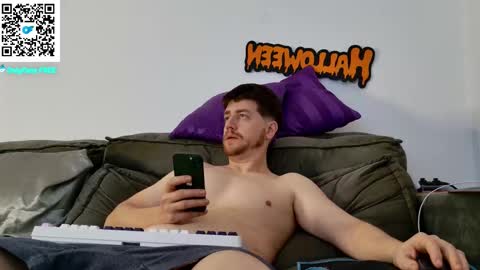 Aaron  online show from October 29, 11:05 pm