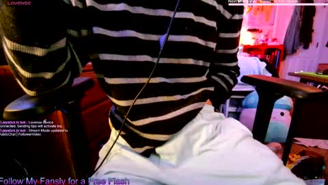 Aaron Skeetman online show from February 25, 9:13 am