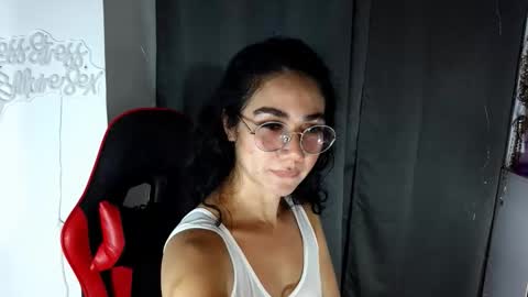 Abbi mooncb online show from May 24, 2:34 pm