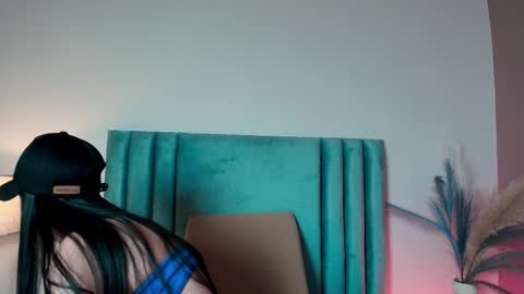 Snapshot of abbiejoness_ chatting on October 21, 11:37 am Abbie Joness online show from October 21, 11:37 am