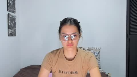 Snapshot of abby_saenz01 chatting on October 2, 11:47 pm Abby Saenz online show from October 2, 11:47 pm