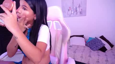 Snapshot of abby_tgn chatting on September 28, 11:52 am ABBY online show from September 28, 11:52 am