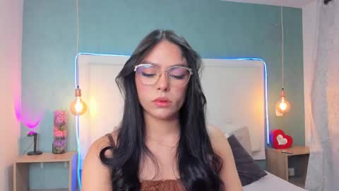 Abby Dixon  online show from November 15, 3:46 pm