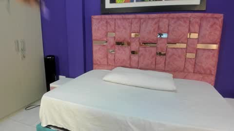 abella_lov online show from December 19, 12:22 pm