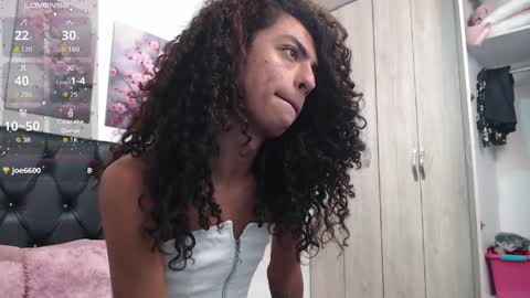 Abigail online show from April 22, 12:45 pm