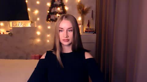 Anna online show from December 21, 8:26 pm