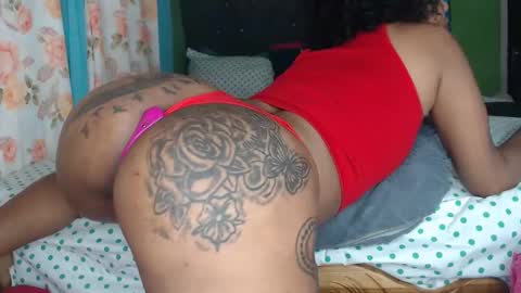 Snapshot of abigail_luv chatting on September 22, 3:54 am Abigail online show from September 22, 3:54 am