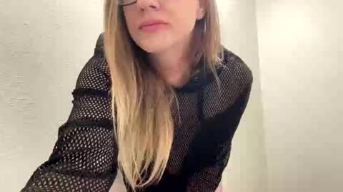 Snapshot of abrielle_tha_great1 chatting on October 25, 6:24 am Abrielle The Great online show from October 25, 6:24 am