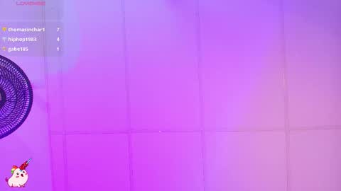 Snapshot of abril1_gh chatting on September 9, 1:33 pm Abril online show from September 9, 1:33 pm