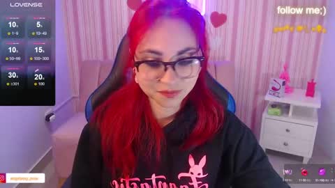 abril_ch_ online show from March 8, 10:54 am