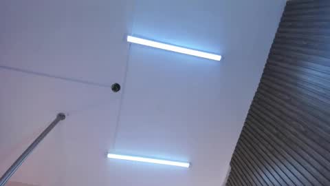 Abril  online show from February 20, 10:37 am