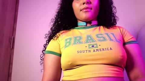 Abril  online show from November 3, 9:38 pm