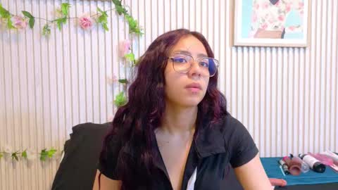 abrilmirren online show from March 14, 11:14 am