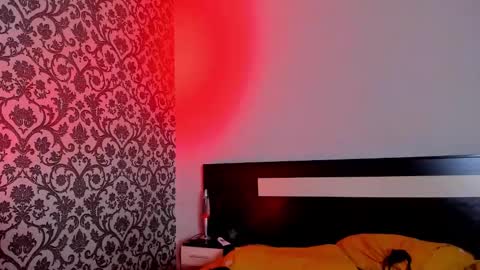 MAIYA online show from December 6, 10:44 am