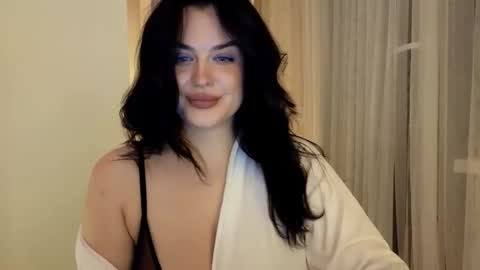 Snapshot of actavia_rose chatting on September 13, 5:59 pm my inst   love inside 17 online show from September 13, 5:59 pm