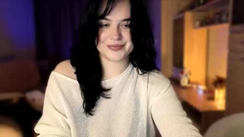 my inst   love inside 17 online show from December 21, 8:48 pm