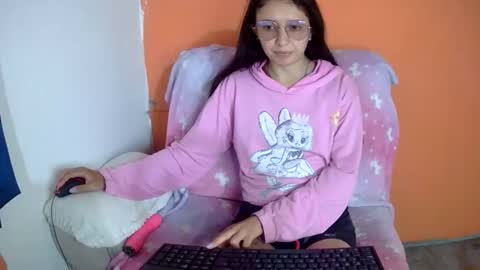 Ada naugthy28 online show from May 17, 10:08 pm