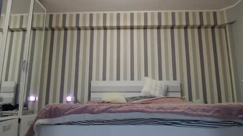 Ada online show from April 18, 7:29 pm