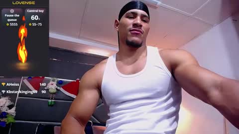 adam_fit19cm online show from December 4, 3:44 pm