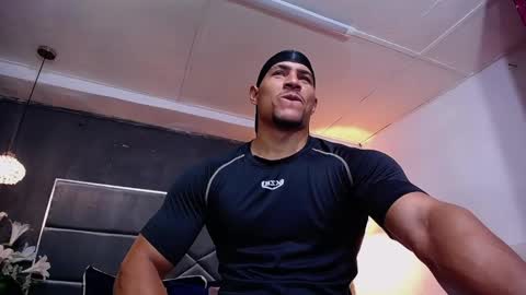 adam_fit19cm online show from February 2, 1:52 pm