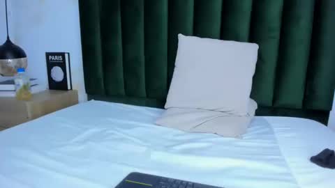 Adam online show from December 5, 10:50 pm