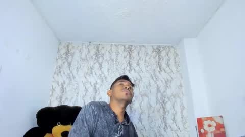 adam_morgan2 online show from February 8, 5:27 pm