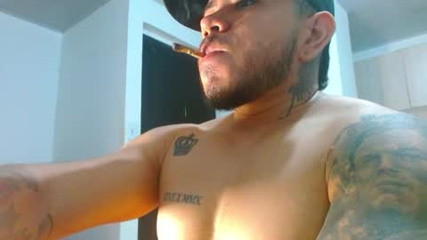 adam shilder7 online show from March 15, 9:07 pm