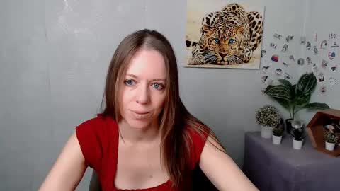 adamais_ online show from February 25, 8:40 am